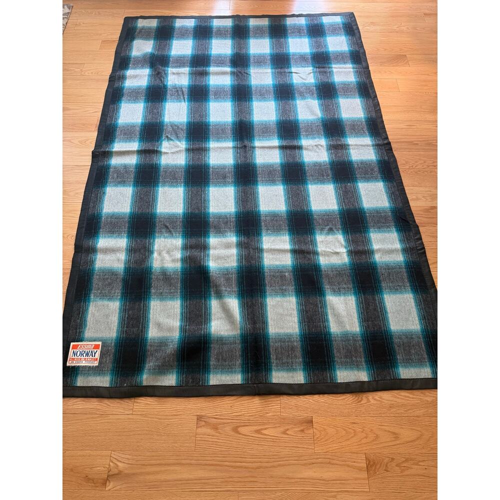 Essma Norway All Wool Blanket Navy Blue Plaid 88"x58" JL